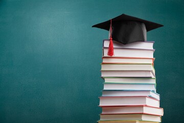 学而思与新东方股票未来有没有上涨的可能呢？